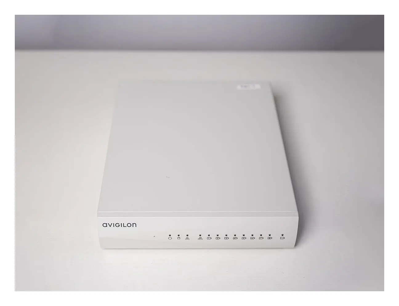 Avigilon ENVR2-PLUS-8P4 4TB NVR Kayıt Cihazı (Appliance) — görsel 4
