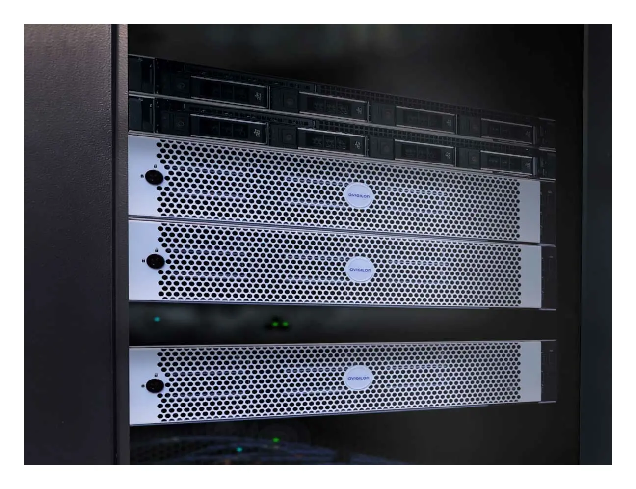 Avigilon NVR4-VAL-16TB 16TB NVR Kayıt Cihazı — görsel 2
